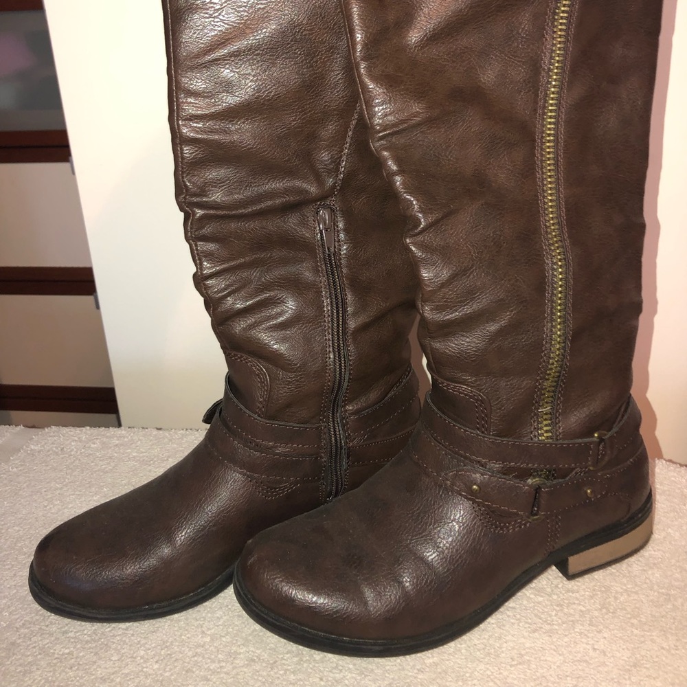 Brown tall boots
